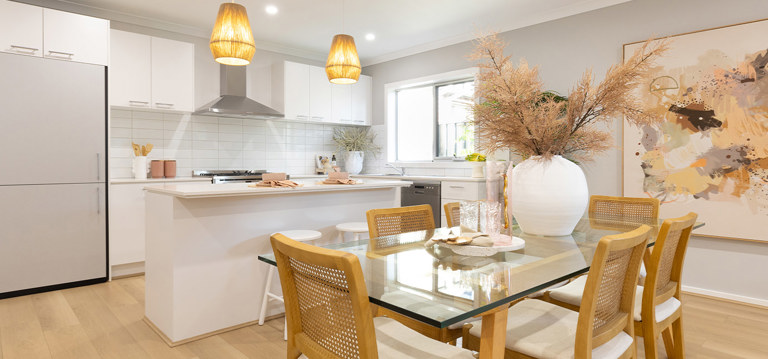 Cloverton Display Lirello 2 22 6